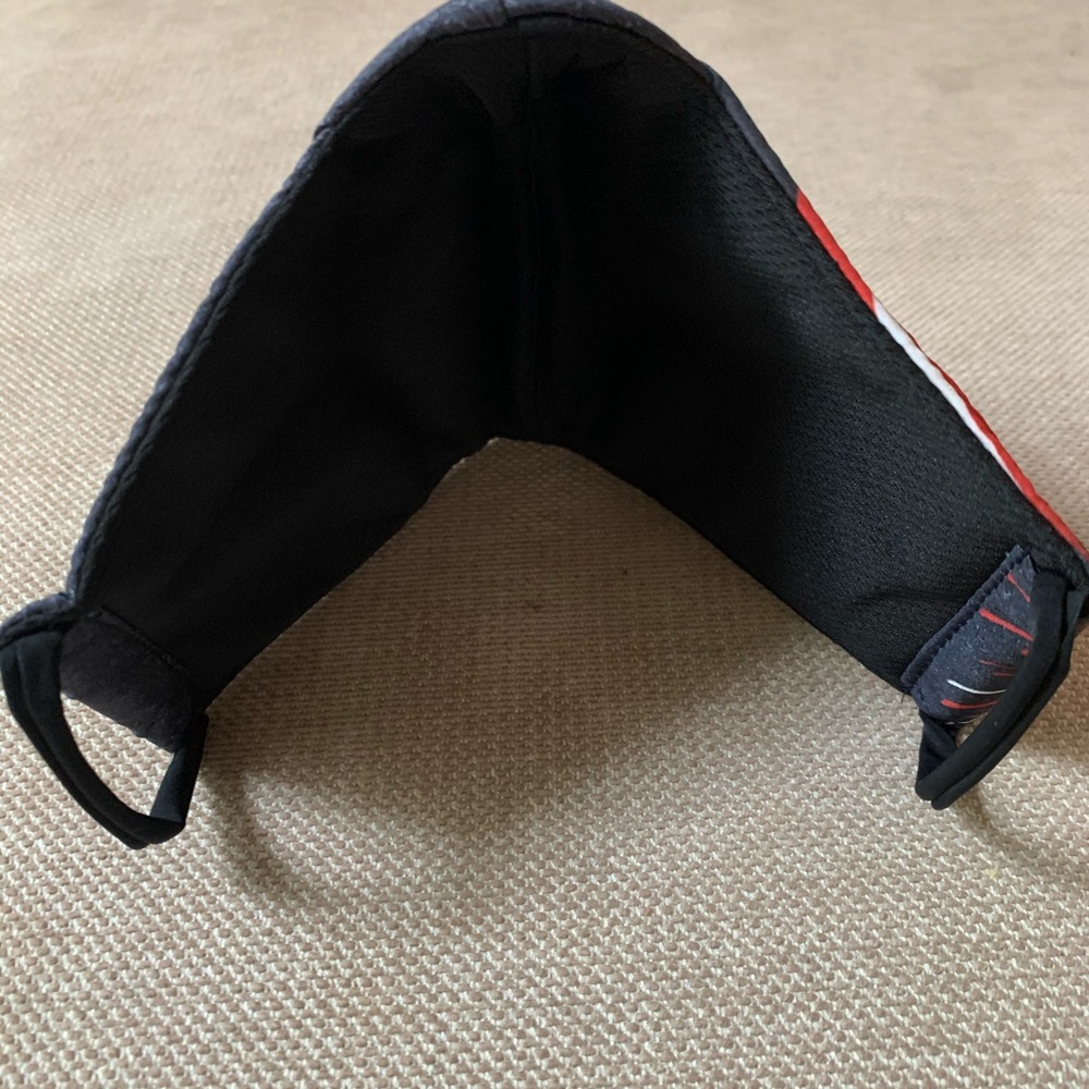 Fabric Mask with eagle - Picture 5 of 5